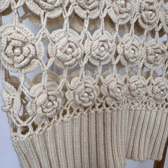 🛍️Beautiful top - Picture 4 of 5